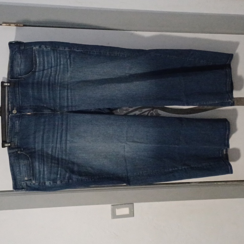 NWT Perfect Wide-Leg Mid-Rise, Tall Jean!!!